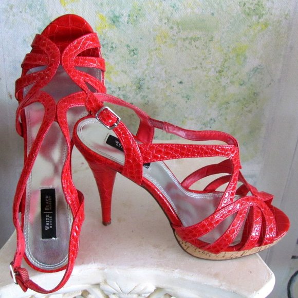 RED SHOES - 8.5, 8 1/2 WHBM STRAPPY 5" HEELS, WHITE HOUSE BLACK MARKET w BOX - Picture 8 of 12